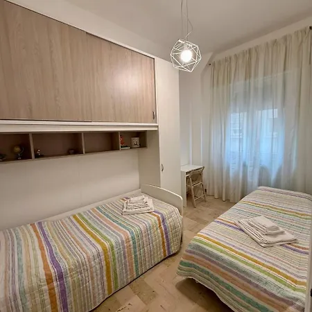 In Centro Vicino Al Mare Apartment